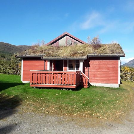 Ridderkroa Tresfjord Motel Exterior photo