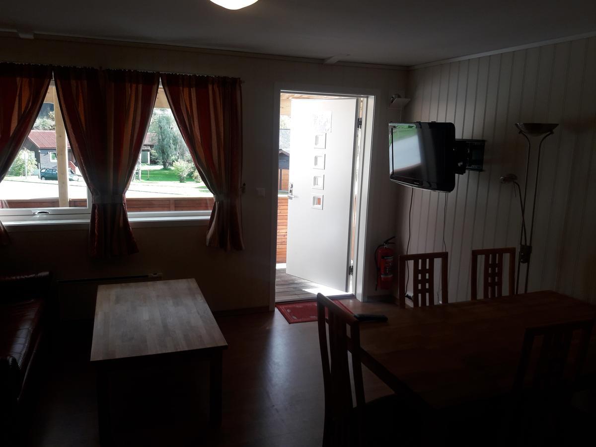 Ridderkroa Tresfjord Motel Exterior photo